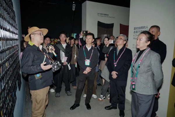 线上股票配资开户 2025巴蜀青年摄影季在四川成都开幕